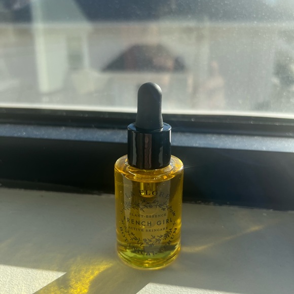 NWT / NIB French Girl La Flore Botanical Serum - Picture 4 of 9